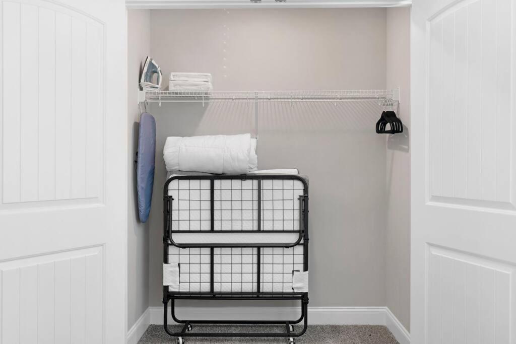Make Lemonade In Luxury W King Bed And Free Parking Plus 40 Minutes To Nashville Clarksville Kültér fotó